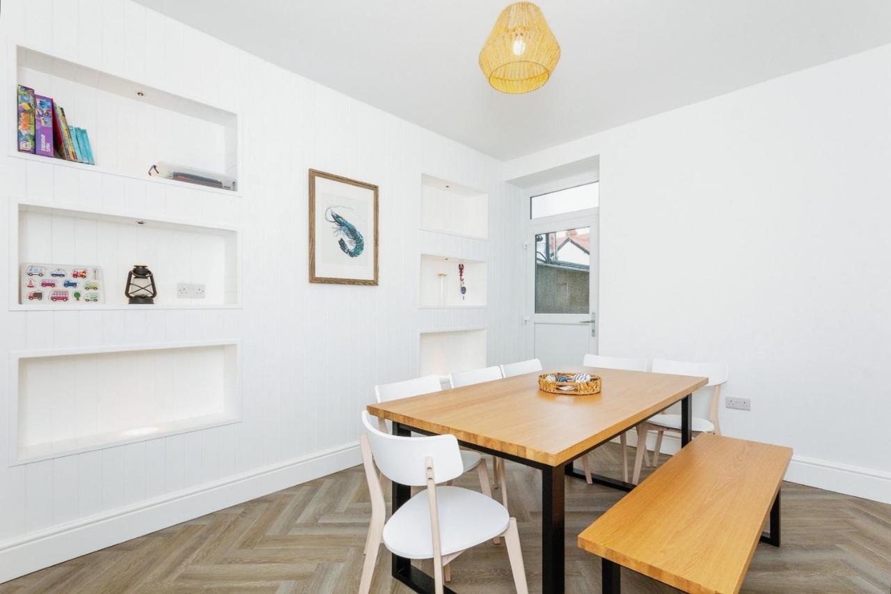 Seaside House Llandudno Apartment Bagian luar foto