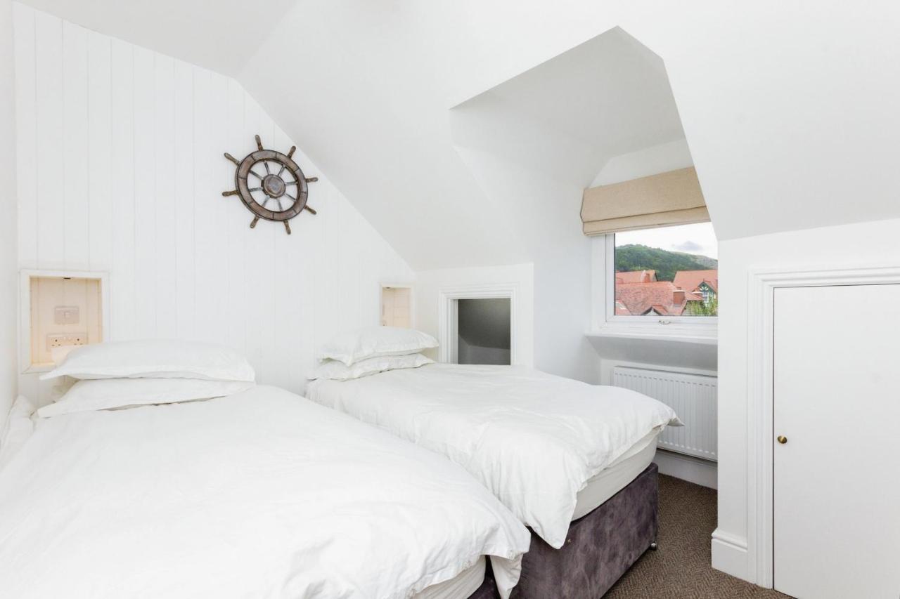 Seaside House Llandudno Apartment Bagian luar foto